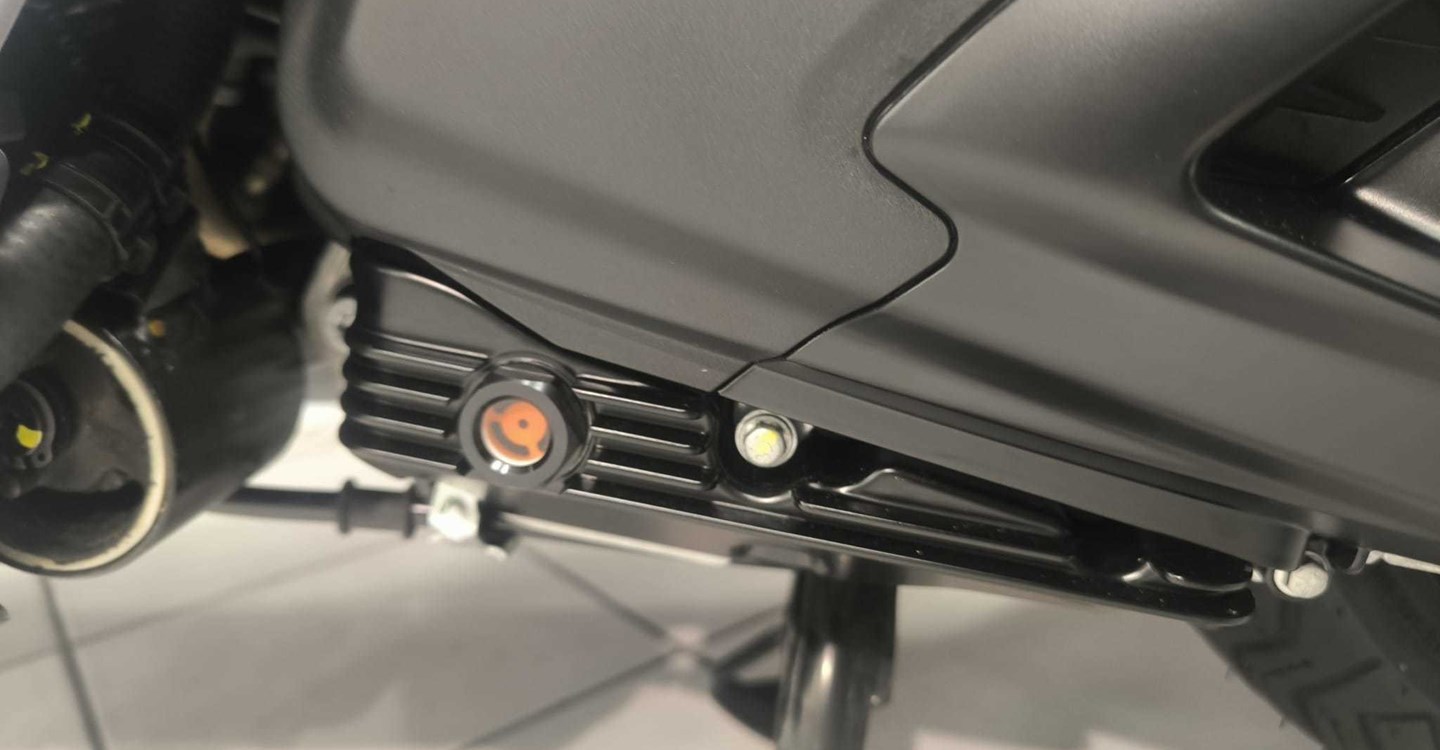 Umbgebautes Motorrad Vespa GTS 310 SuperSport