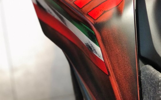 Umgebautes Motorrad Ducati Hypermotard 950 von MOTO WARMUTH GMBH - Bild 10