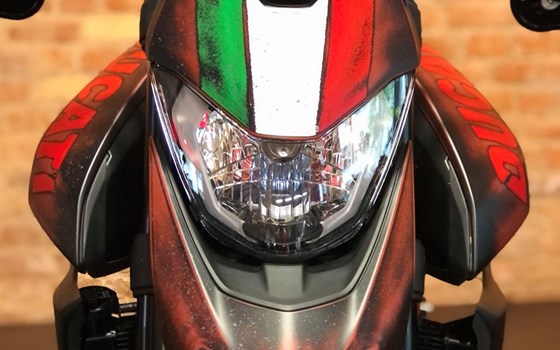 Umgebautes Motorrad Ducati Hypermotard 950 von MOTO WARMUTH GMBH - Bild 11