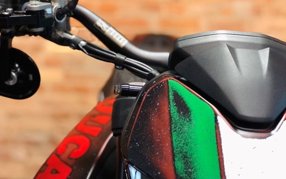 Umgebautes Motorrad Ducati Hypermotard 950 von MOTO WARMUTH GMBH - Bild 4