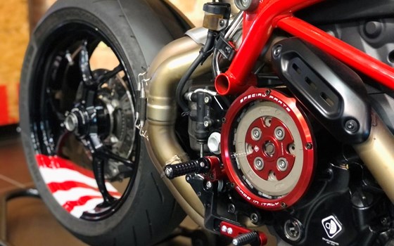 Umgebautes Motorrad Ducati Hypermotard 950 von MOTO WARMUTH GMBH - Bild 5