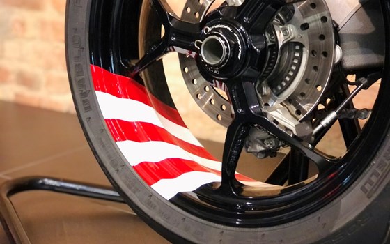 Umgebautes Motorrad Ducati Hypermotard 950 von MOTO WARMUTH GMBH - Bild 7