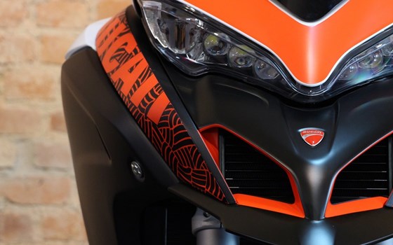 Umgebautes Motorrad Ducati Multistrada 1200 Enduro von MOTO WARMUTH GMBH - Bild 1