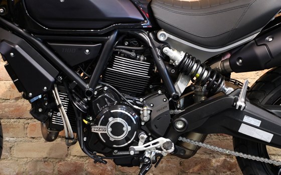 Umgebautes Motorrad Ducati Scrambler 1100 von MOTO WARMUTH GMBH - Bild 1