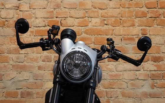 Umgebautes Motorrad Ducati Scrambler Cafe Racer von MOTO WARMUTH GMBH - Bild 7