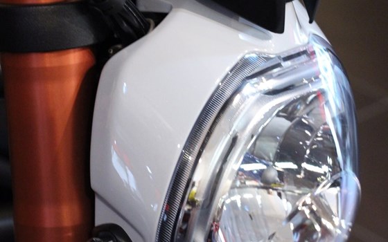 Umgebautes Motorrad Ducati Monster 1200 S von MOTO WARMUTH GMBH - Bild 5