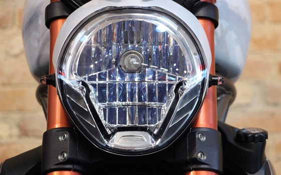 Umgebautes Motorrad Ducati Monster 1200 S von MOTO WARMUTH GMBH - Bild 7