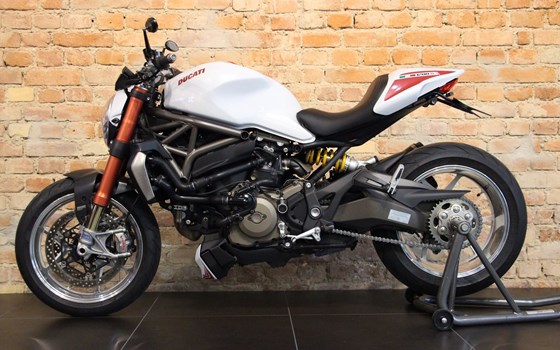 Umgebautes Motorrad Ducati Monster 1200 S von MOTO WARMUTH GMBH - Bild 9
