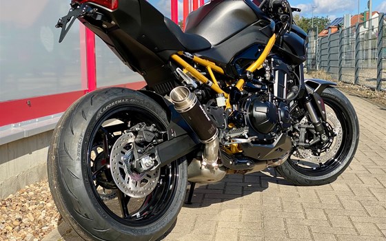 Umgebautes Motorrad Kawasaki Z900 von BikerWorld Rosenow - Bild 4