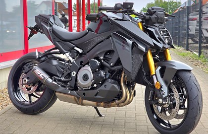 Suzuki GSX-S1000 Custom Bike