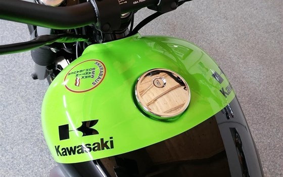 Umgebautes Motorrad Kawasaki W800 von user1137192 - Bild 17