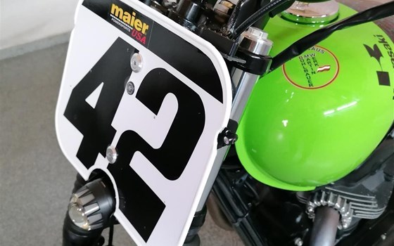 Umgebautes Motorrad Kawasaki W800 von user1137192 - Bild 6