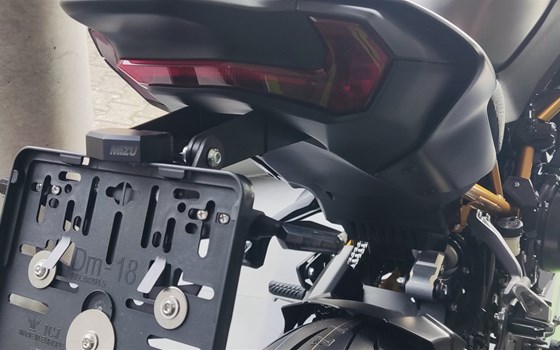 Umgebautes Motorrad Kawasaki Z900 von Zweirad Waibel GmbH & Co. KG - Bild 4