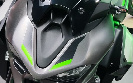 Umgebautes Motorrad Kawasaki Z900 von Zweirad Waibel GmbH & Co. KG - Bild 1