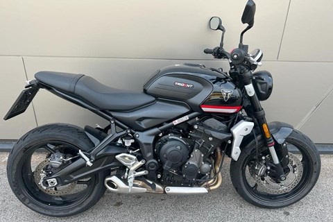 Triumph Trident 660
