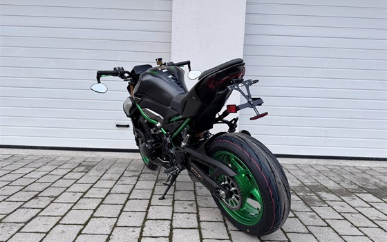 Umgebautes Motorrad Kawasaki Z900 SE von Zweirad Meggle - Bild 5