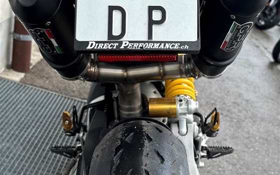 Umgebautes Motorrad Aprilia Dorsoduro 1200 von Direct Performance - Bild 6