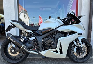 Honda CBR650R E-Clutch