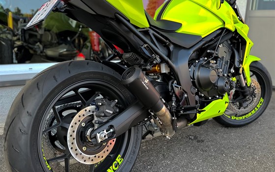 Umgebautes Motorrad Honda CB1000 Hornet SP von Direct Performance - Bild 8