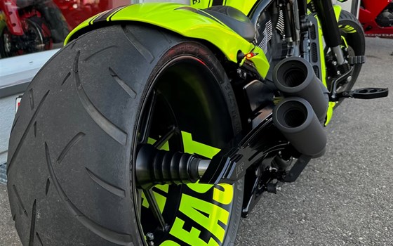 Umgebautes Motorrad Harley-Davidson Custom Bike von Direct Performance - Bild 6