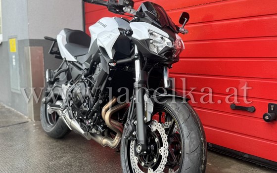 Umgebautes Motorrad Kawasaki Z650 von Jahelka Zweirad GmbH - Bild 2