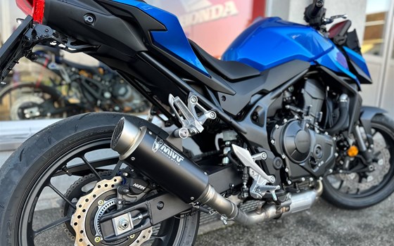 Umgebautes Motorrad Honda CB 750 von Direct Performance - Bild 8