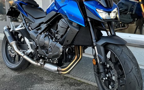 Umgebautes Motorrad Honda CB 750 von Direct Performance - Bild 3