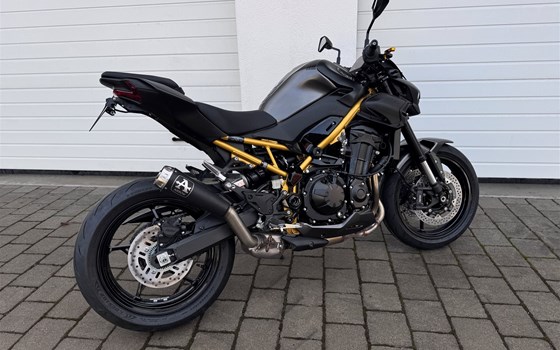 Umgebautes Motorrad Kawasaki Z900 von Zweirad Meggle - Bild 3