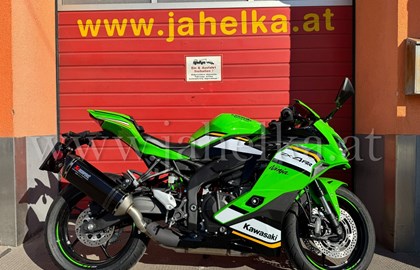 Kawasaki Ninja ZX-4RR Custom Bike