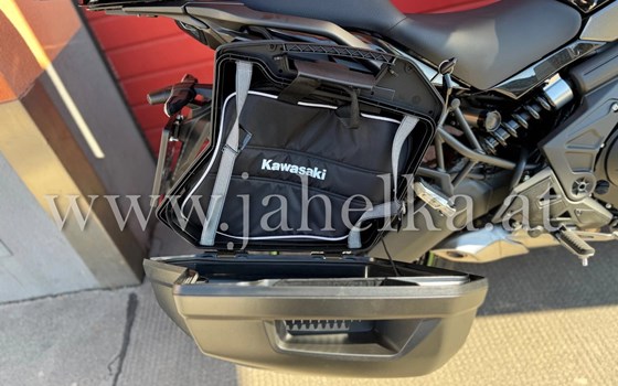 Umgebautes Motorrad Kawasaki Versys 650 von Jahelka Zweirad GmbH - Bild 3
