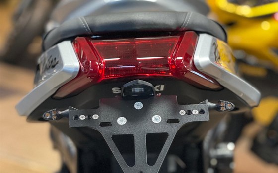 Umgebautes Motorrad Suzuki Katana von Stärker-Profil GmbH - Bild 4