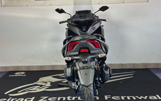 Umgebautes Motorrad Yamaha Tricity 300 von Zweirad Zentrum Fernwald - Bild 6