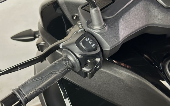 Umgebautes Motorrad Yamaha Tricity 300 von Zweirad Zentrum Fernwald - Bild 20