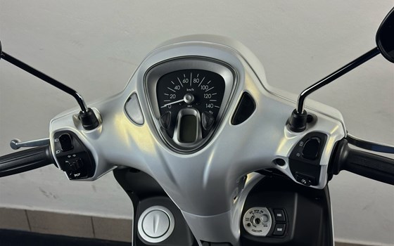 Umgebautes Motorrad Yamaha D'elight von Zweirad Zentrum Fernwald - Bild 21