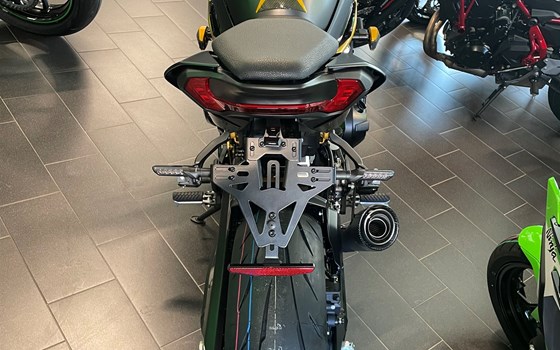 Umgebautes Motorrad Kawasaki Z900 von Moto Point Ilmenau e.K. - Inh. Frank Engelhardt - Bild 11