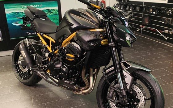 Umgebautes Motorrad Kawasaki Z900 von Moto Point Ilmenau e.K. - Inh. Frank Engelhardt - Bild 5