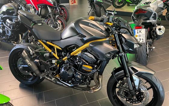 Umgebautes Motorrad Kawasaki Z900 von Moto Point Ilmenau e.K. - Inh. Frank Engelhardt - Bild 1