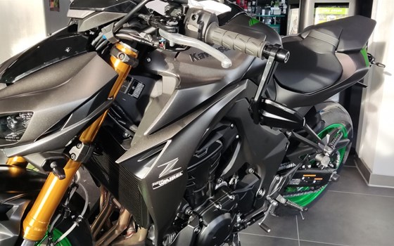 Umgebautes Motorrad Kawasaki Z1100 von Zweirad Waibel GmbH & Co. KG - Bild 5