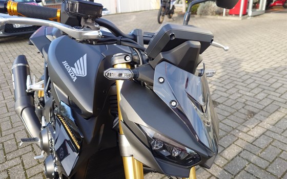Umgebautes Motorrad Honda CB1000 Hornet SP von Bruhy Kraftfahrzeug GmbH - Bild 15