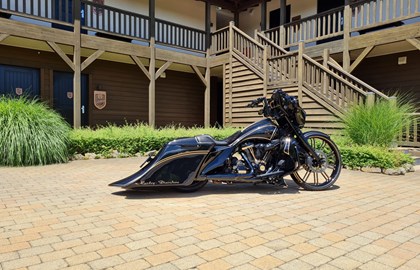 Harley-Davidson CVO Street Glide FLHXSE Custom Bike