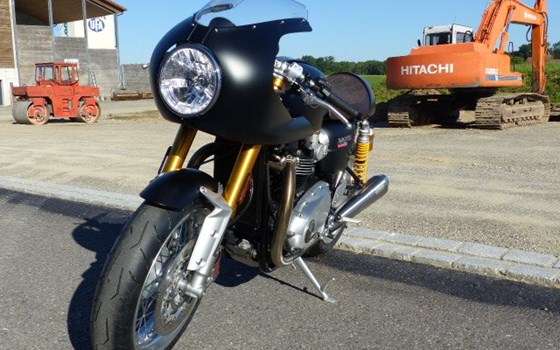 Umgebautes Motorrad Triumph Thruxton 1200R von Mäge Motos GmbH - Bild 2