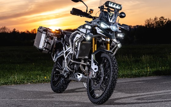 Umgebautes Motorrad Triumph Tiger 900 Rally Pro von Mäge Motos GmbH - Bild 11