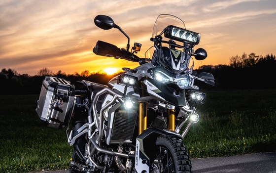 Umgebautes Motorrad Triumph Tiger 900 Rally Pro von Mäge Motos GmbH - Bild 2