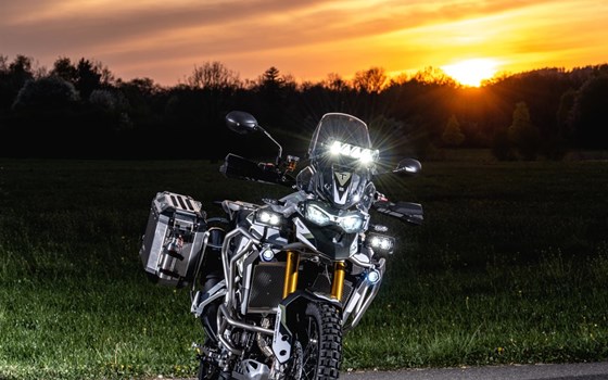 Umgebautes Motorrad Triumph Tiger 900 Rally Pro von Mäge Motos GmbH - Bild 3