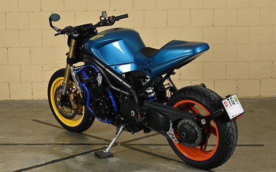 Umgebautes Motorrad Triumph Speed Triple 1050 von Mäge Motos GmbH - Bild 6