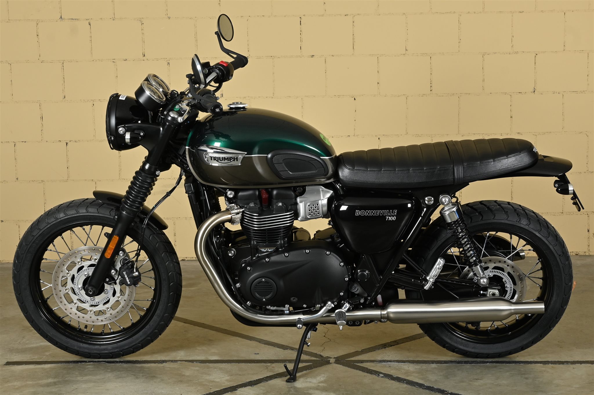 Triumph Bonneville T100 