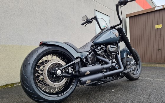 Umgebautes Motorrad Harley-Davidson Softail Heritage Classic 114 FLHCS von X-Trem Custombikes - Bild 4