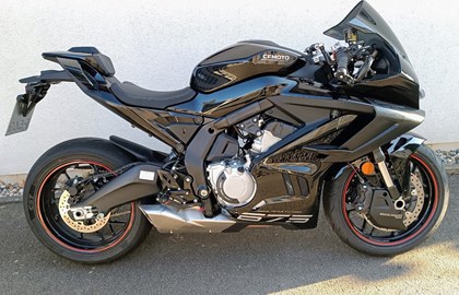 CFMOTO 675SR-R Custom Bike