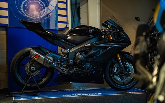 Umgebautes Motorrad Yamaha R6 RACE von Motorradtechnik Geenen GmbH - Bild 1