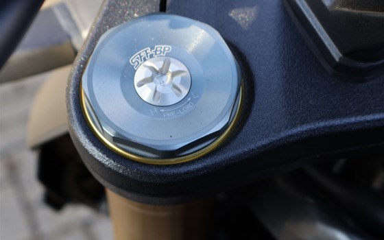 Umgebautes Motorrad Honda CB1000 Hornet SP von Motorradcenter Keßler - Bild 2